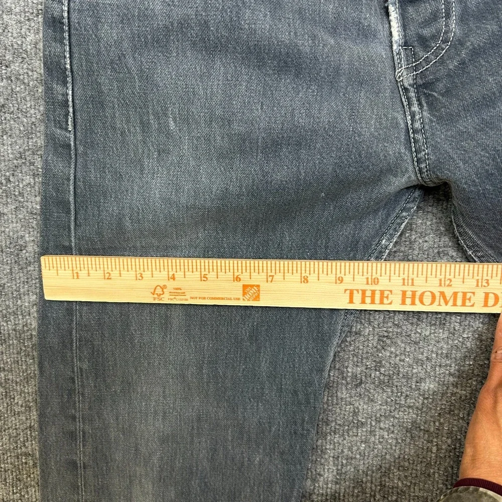 Levi's 562 Jeans Men's Blue Denim‎ Mid Rise Classic Straight Zip Fly - 32X26.5